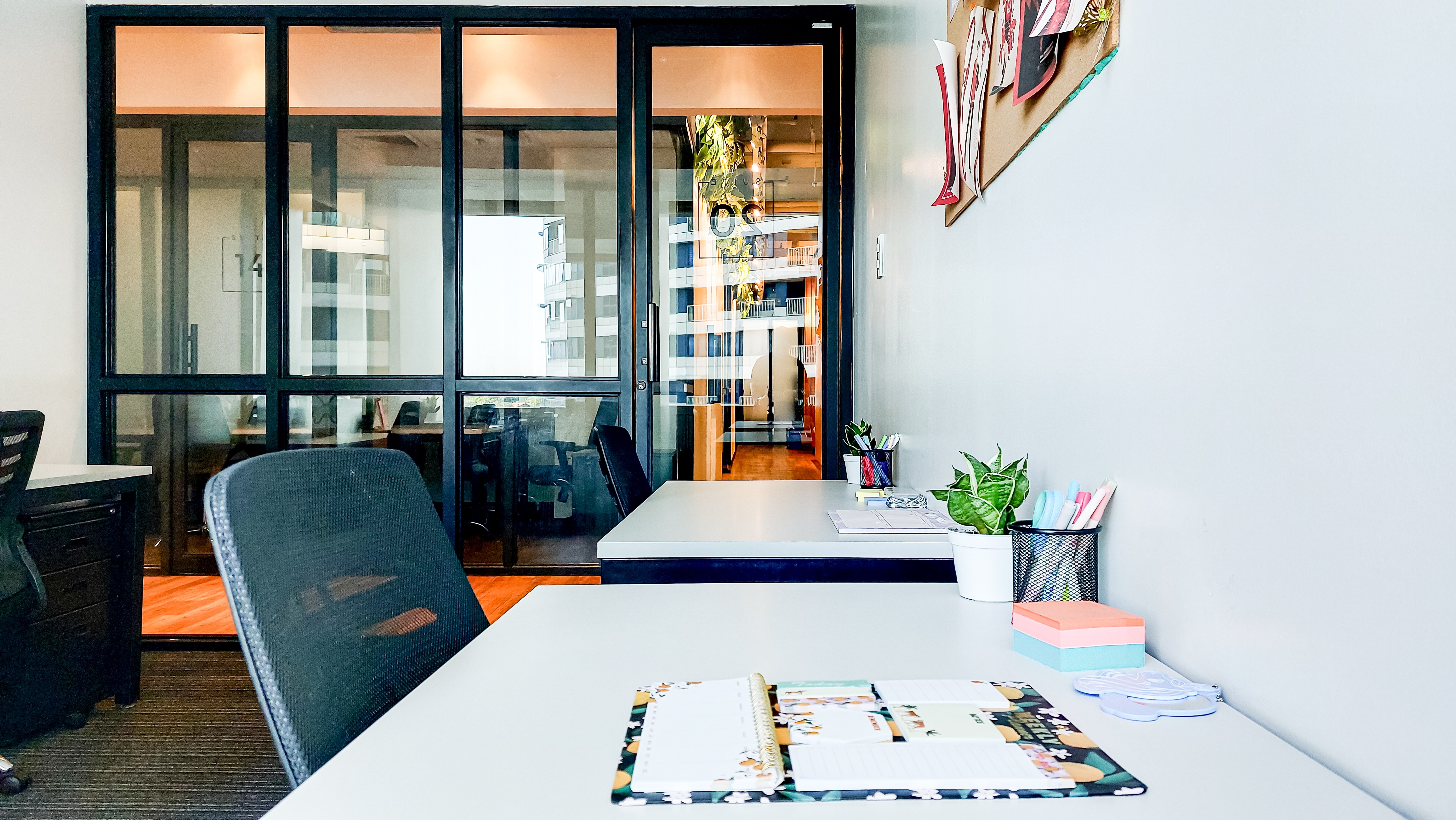 Acceler8 — Rockwell workspace hero